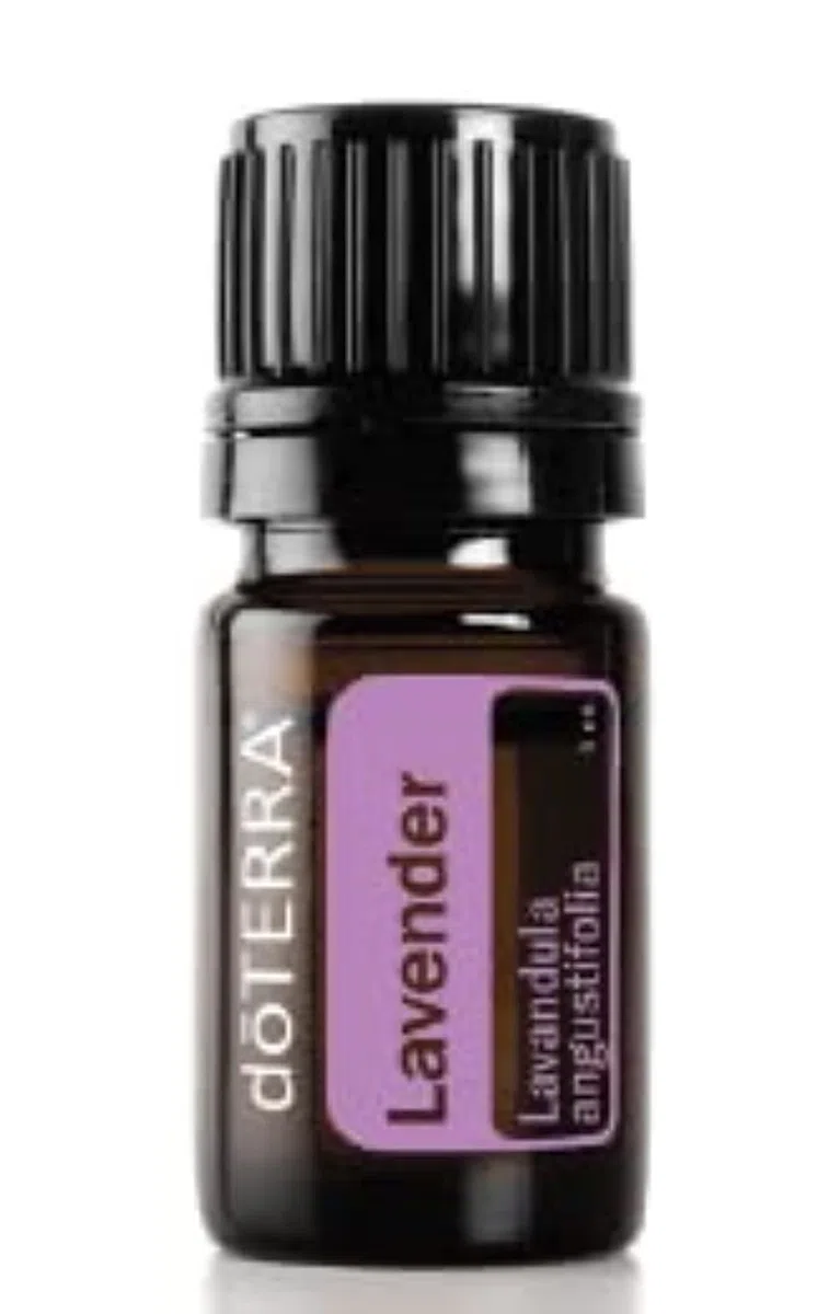 doTERRA Essential Oils Introductory Kit de 3 aceites.