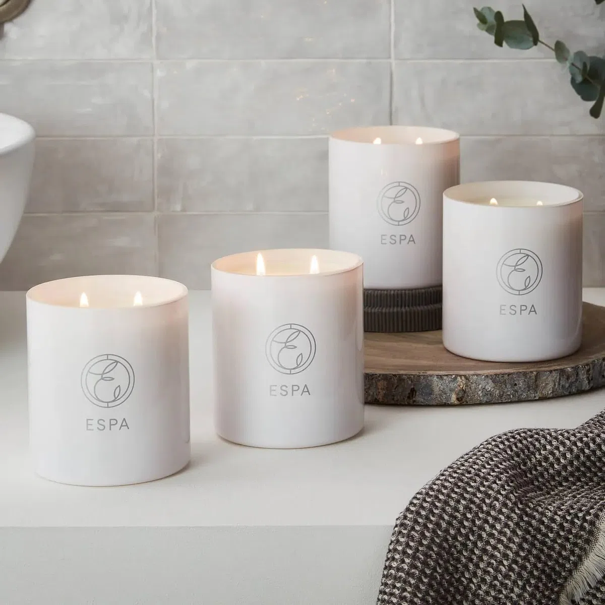 ESPA Vela calmante 410g sándalo mirra Geranio rosa incienso