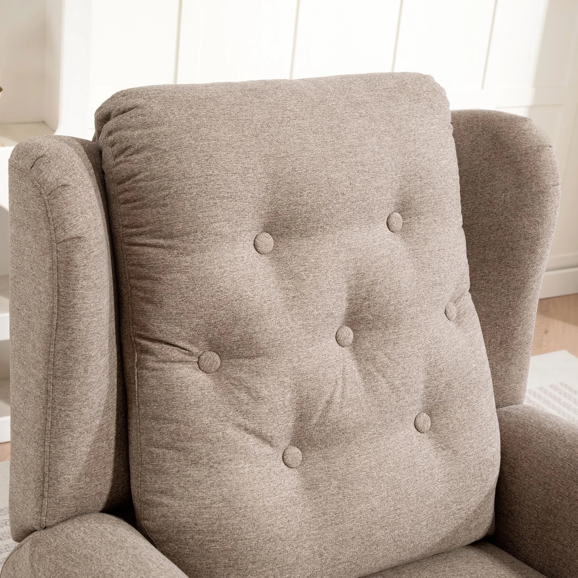 HOMCOM Sillón Relax Reclinable Eléctrico Levanta Personas con Respaldo Alto Capitoné Control Remoto Marrón Claro